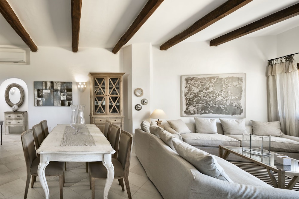 Relais Villa Carola 56/81