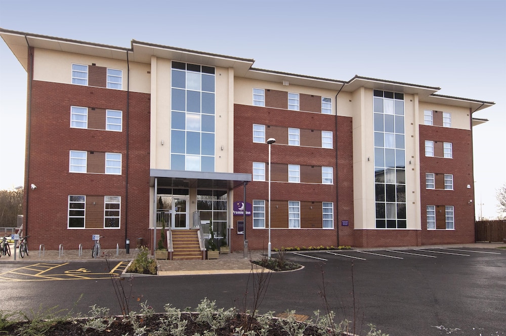 Premier Inn Burton On Trent Central 64/68