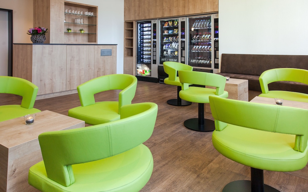 Coffee Fellows Hotel Munchen Freiham 43/82