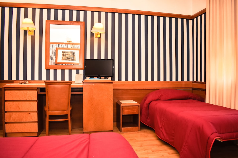 Hotel Miravalle 45/68