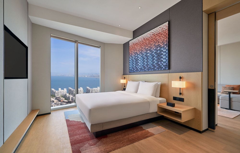 Hyatt Place Yantai Development Zone 8/37