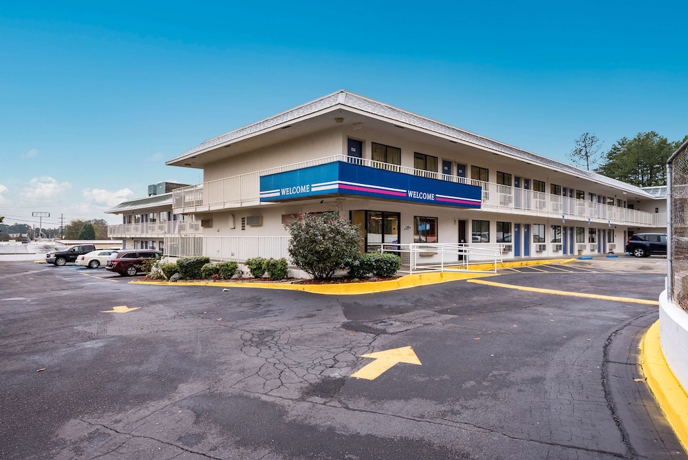 Motel6 Bessemer, AL - Birmingham in BESSEMER - AL