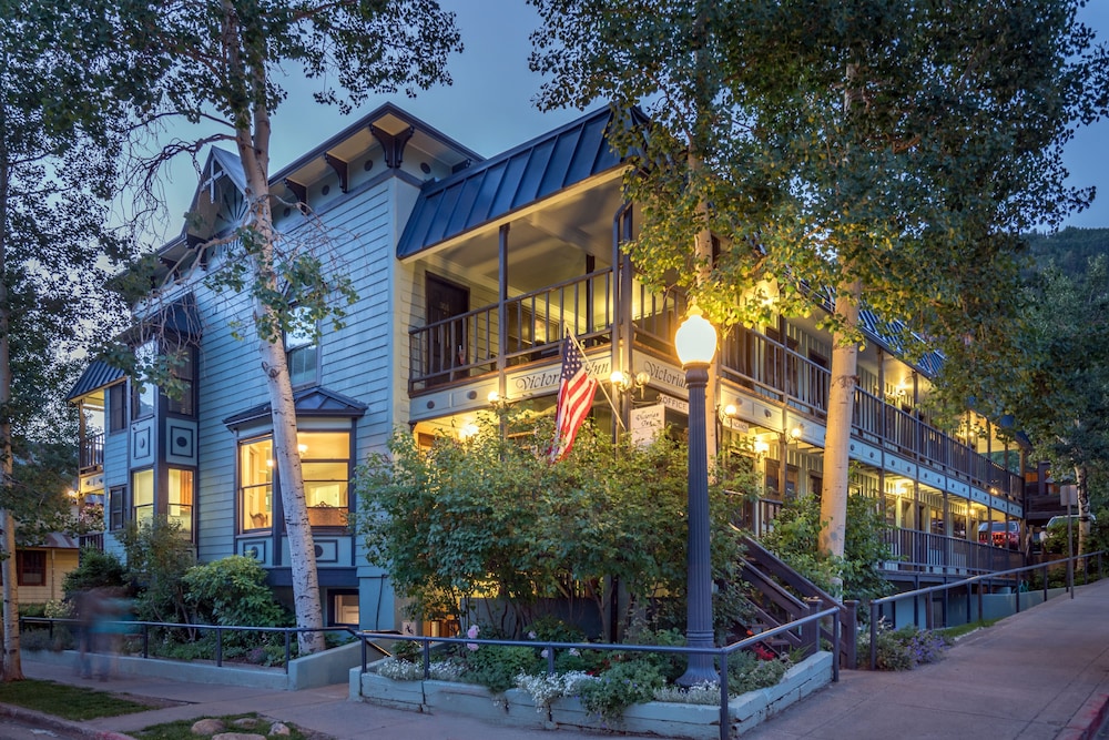 Victorian Inn 5/44