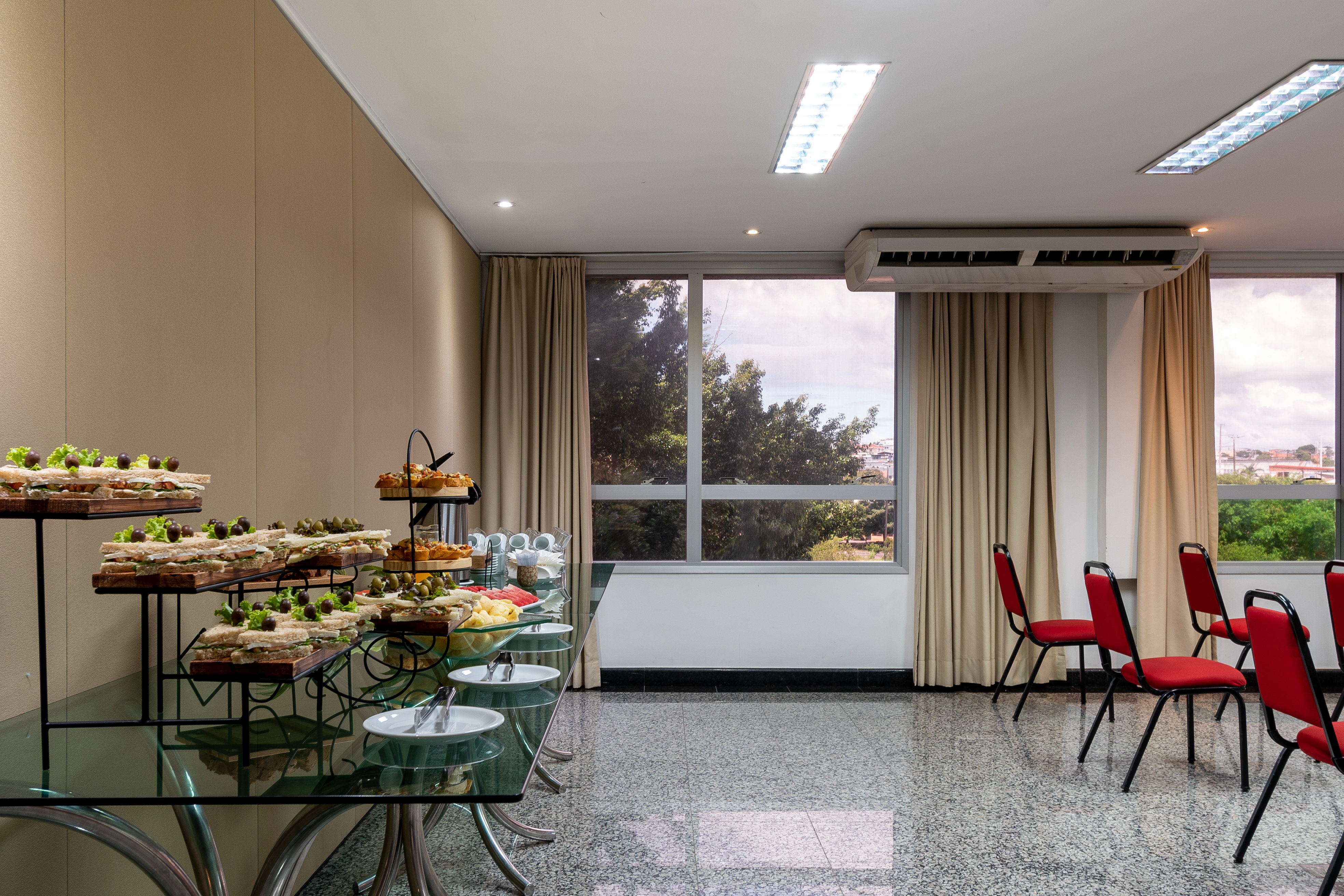 Holiday Inn Manaus 10/50
