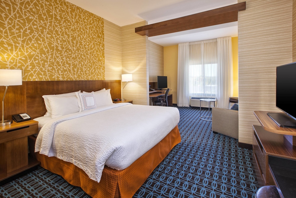 Fairfield Inn Suites Plattsburgh 15/41