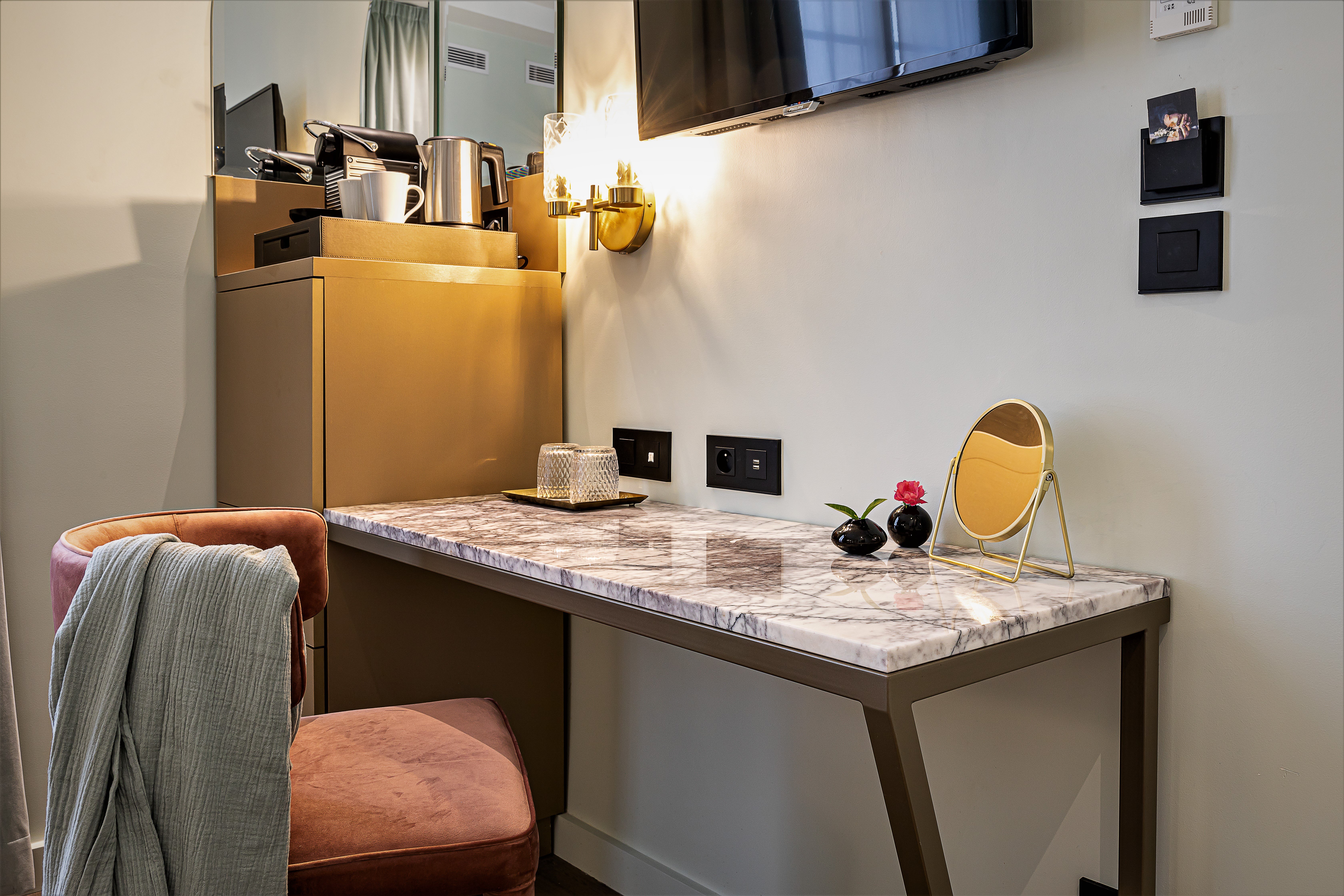 Hotel Veryste 5/50
