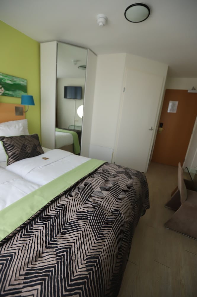 Hotel Jupiter 25/78