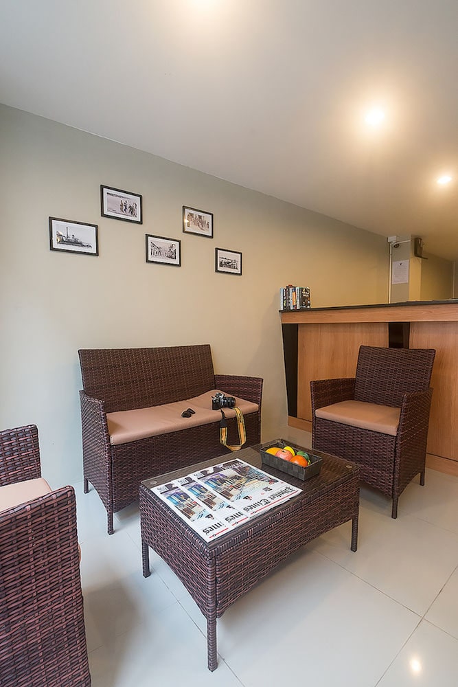 Green Leaf Hostel 5/40