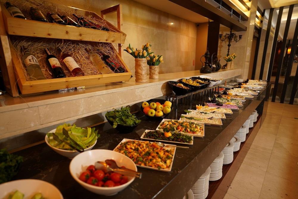 Safir Hotel 13/23
