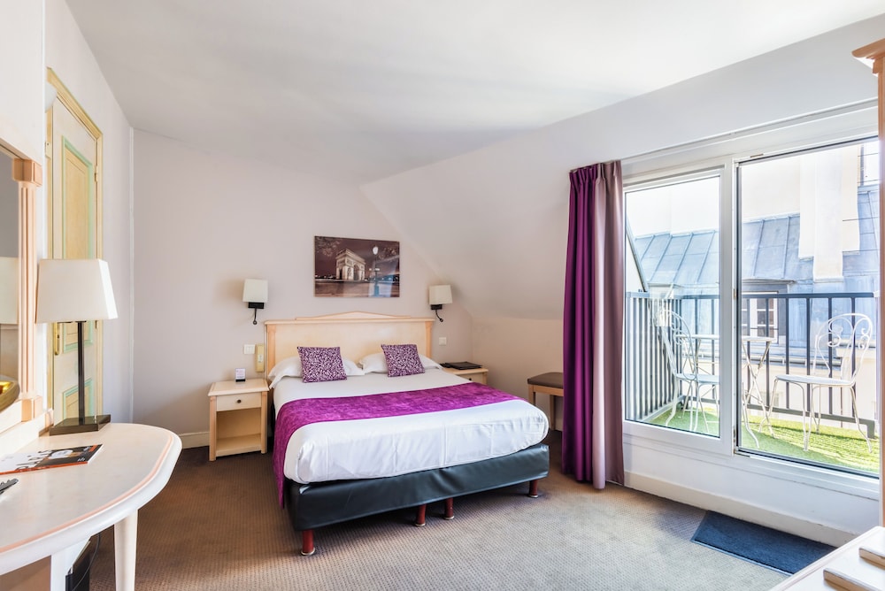 Hotel Louvre Sainte Anne 12/62