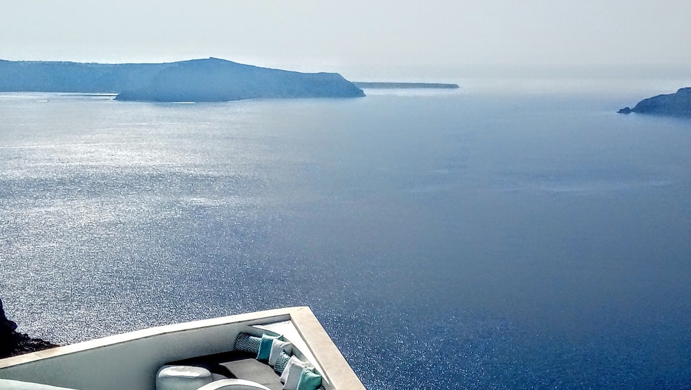 Andronikos Santorini 27/42