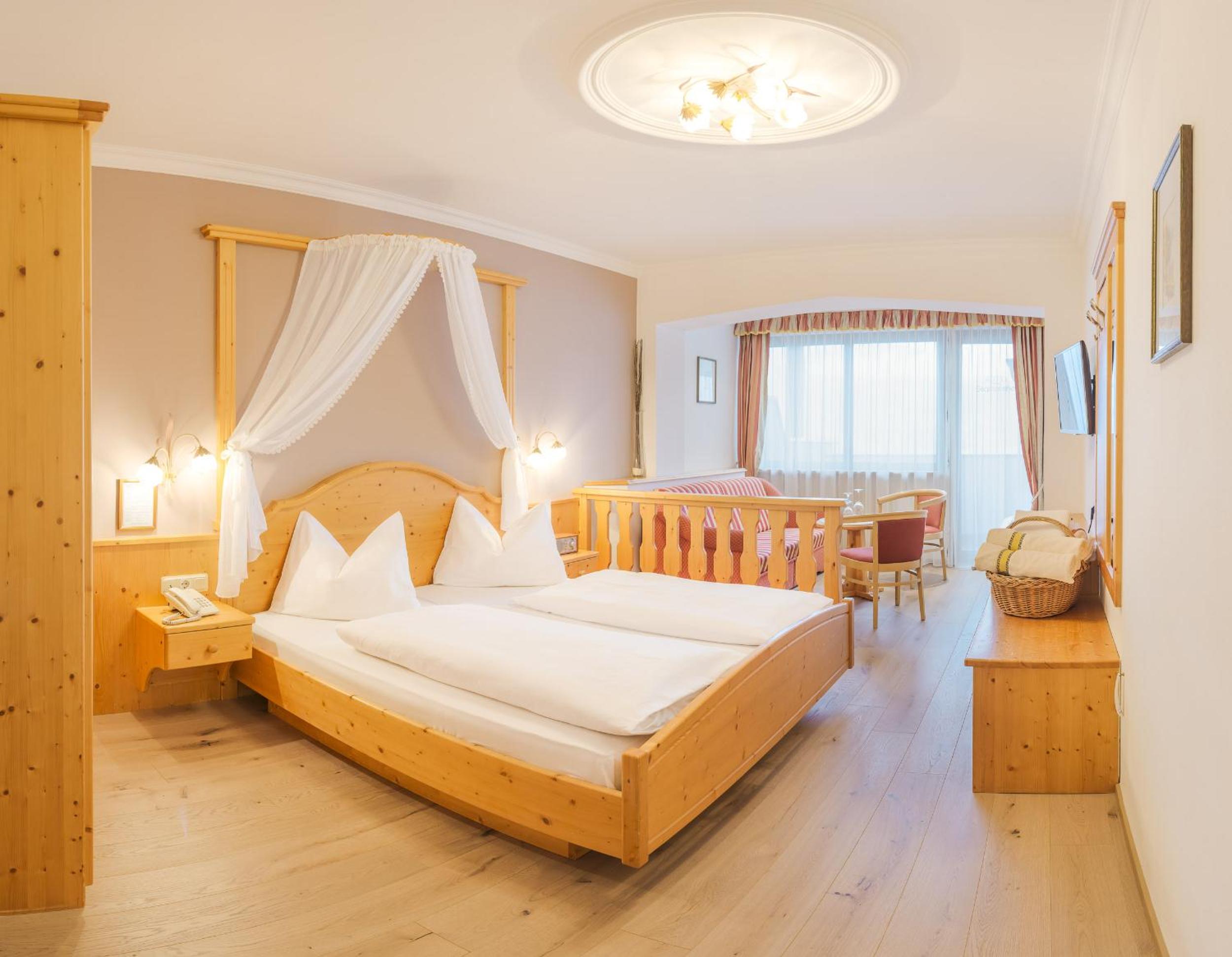 Comfort, Double Bed, Mountain View, Balcony