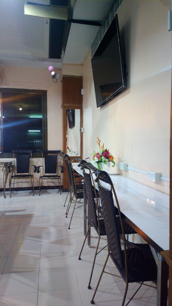 Huahin Euro City Hotel 37/49