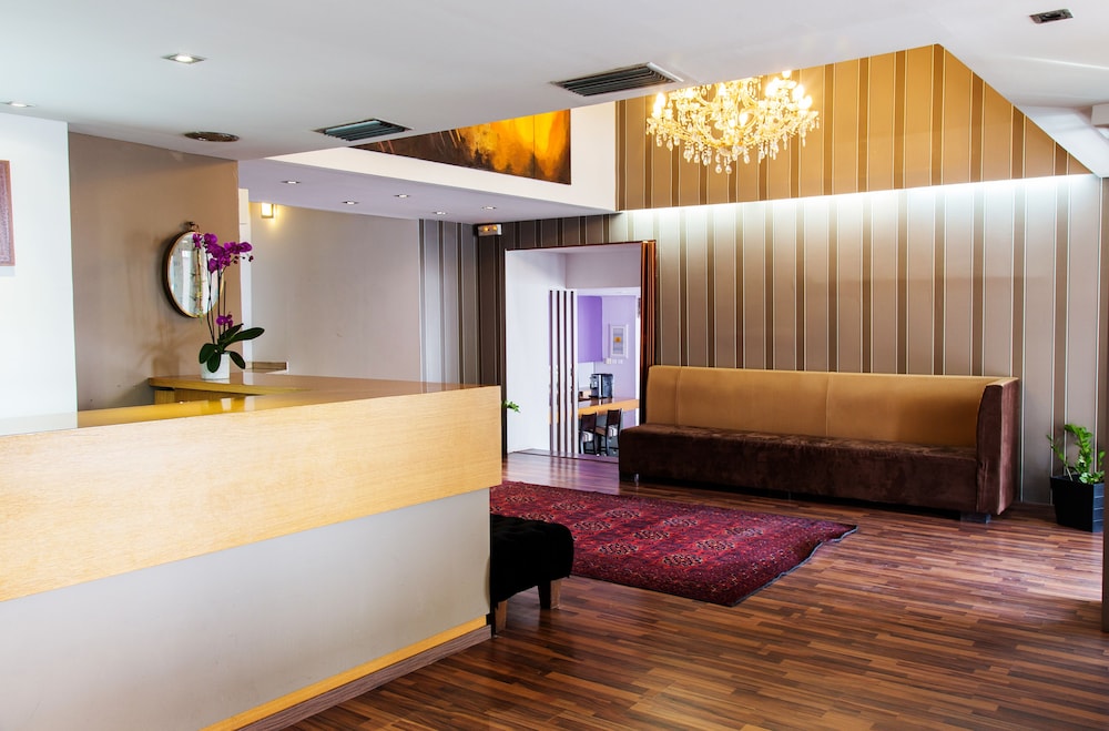 Galaxy Hotel 4/50