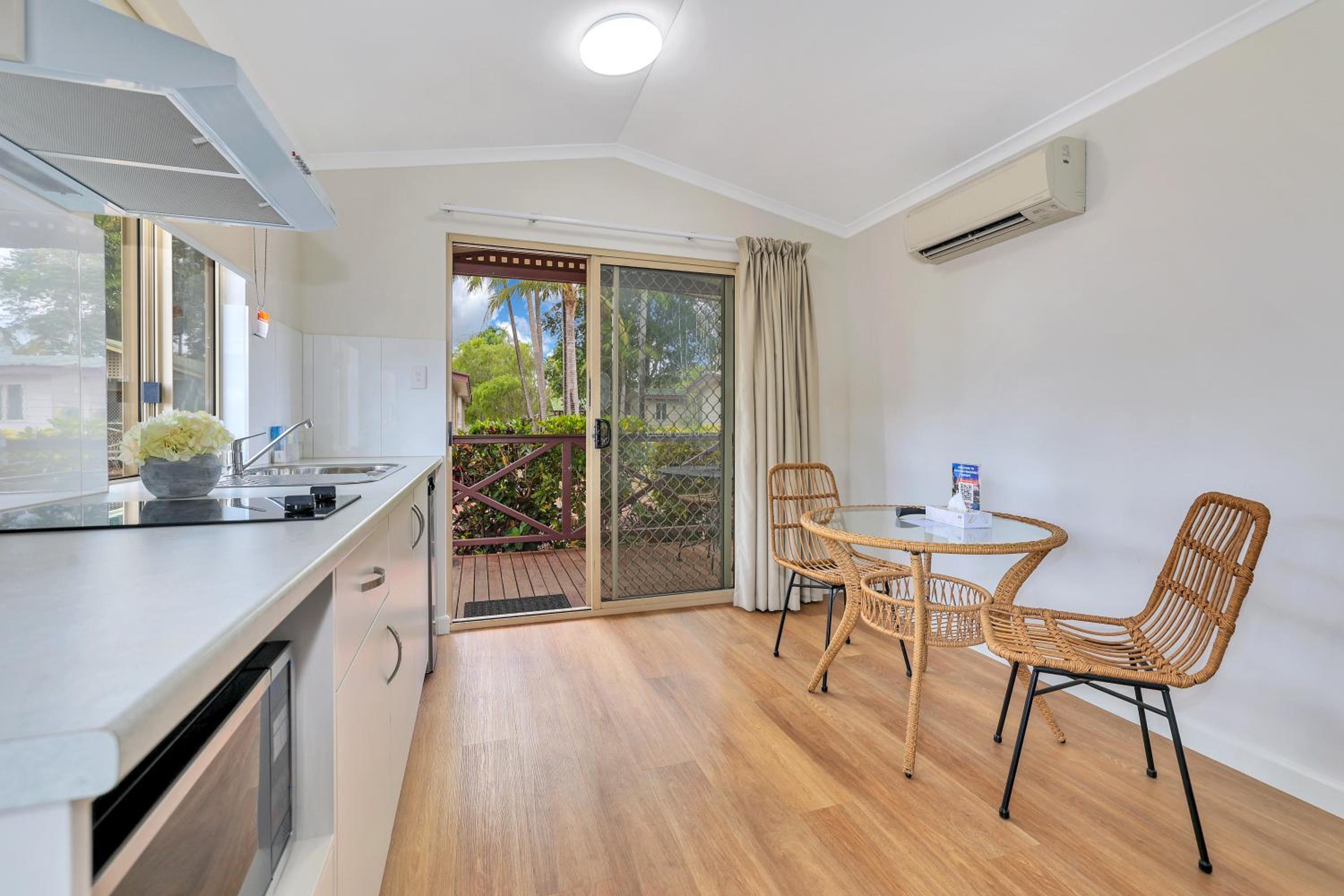 غرفة سوبيريور بسرير مزدوج، DARWIN FREESPIRIT RESORT 3/8