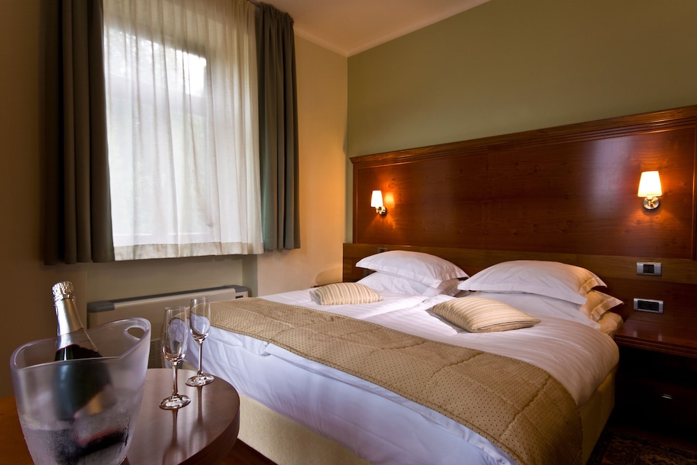Hotel Lovec 16/47
