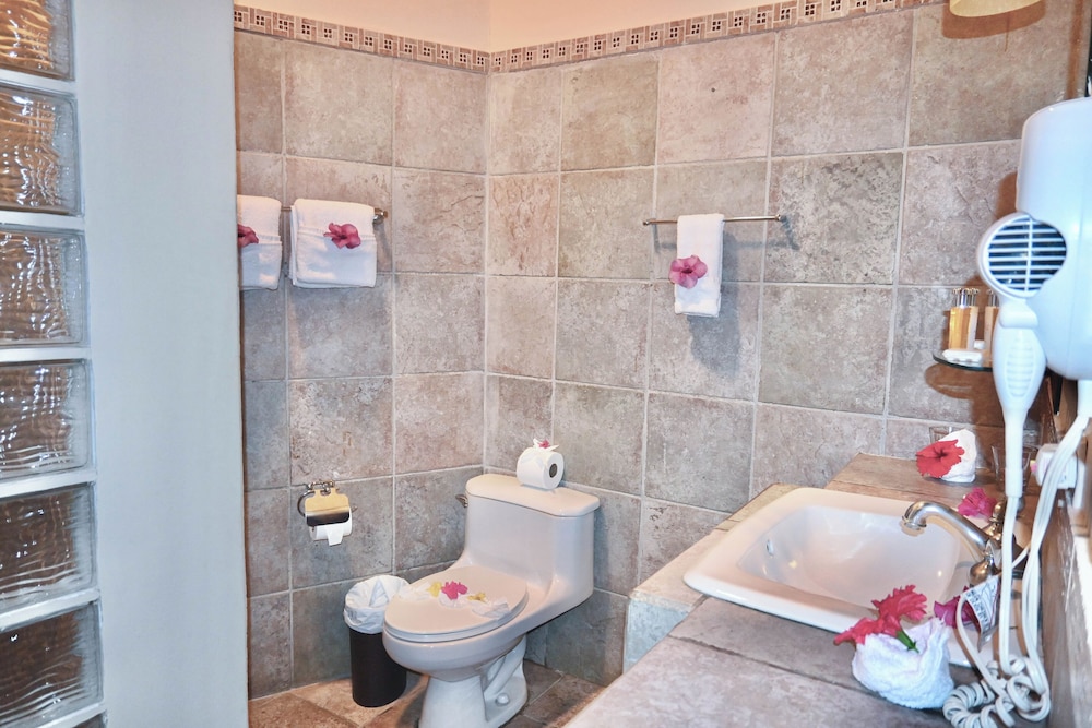 Hotel Villas Lirio 46/48