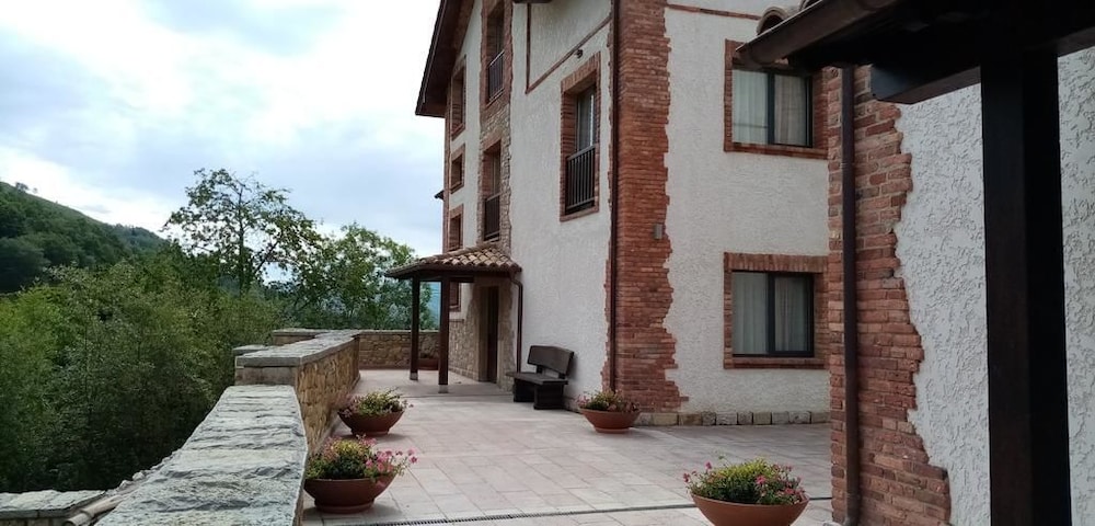 Hotel Cerro La Nina 49/54