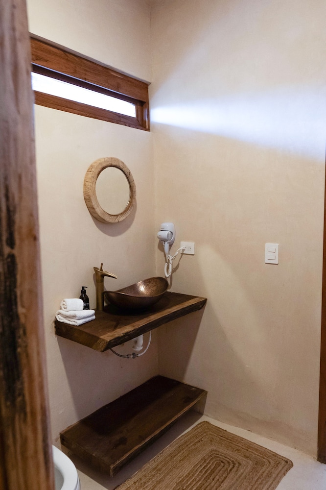 Cerveceria Tulum Boutique Hotel & Beer Spa 43/45