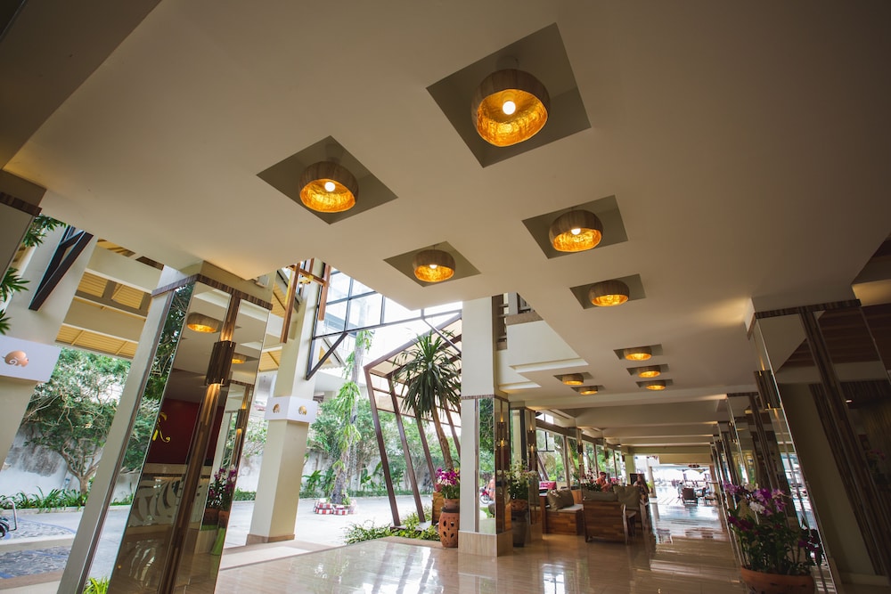 Natural Park Resort Pattaya 4/50