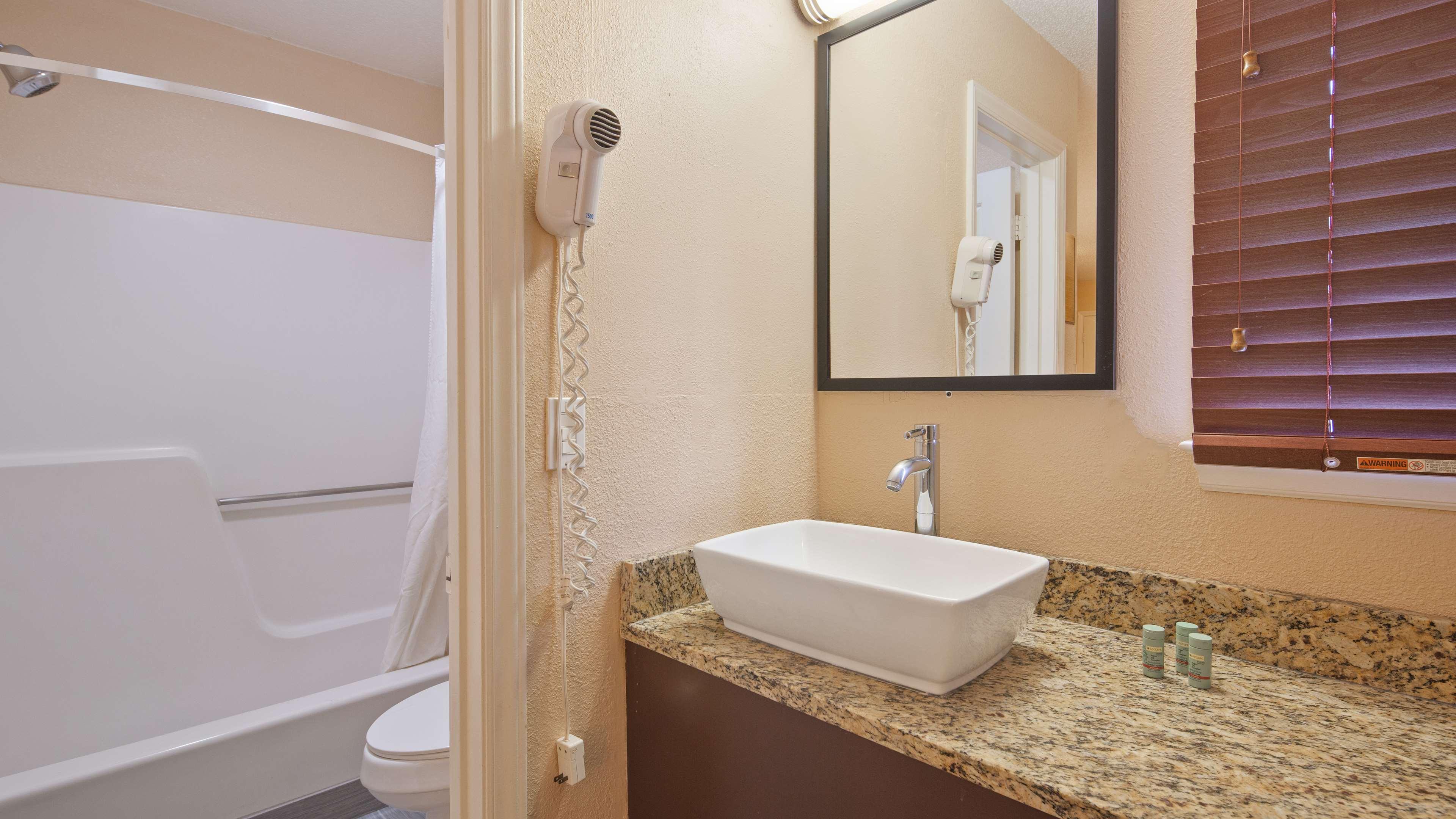 غرفة بسرير كينج، Best Western Mountainbrook Inn 8/10