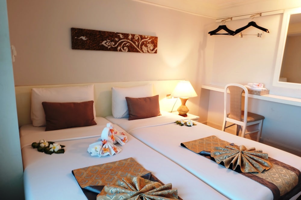 Coco Beach Hotel Jomtien Pattaya 25/59