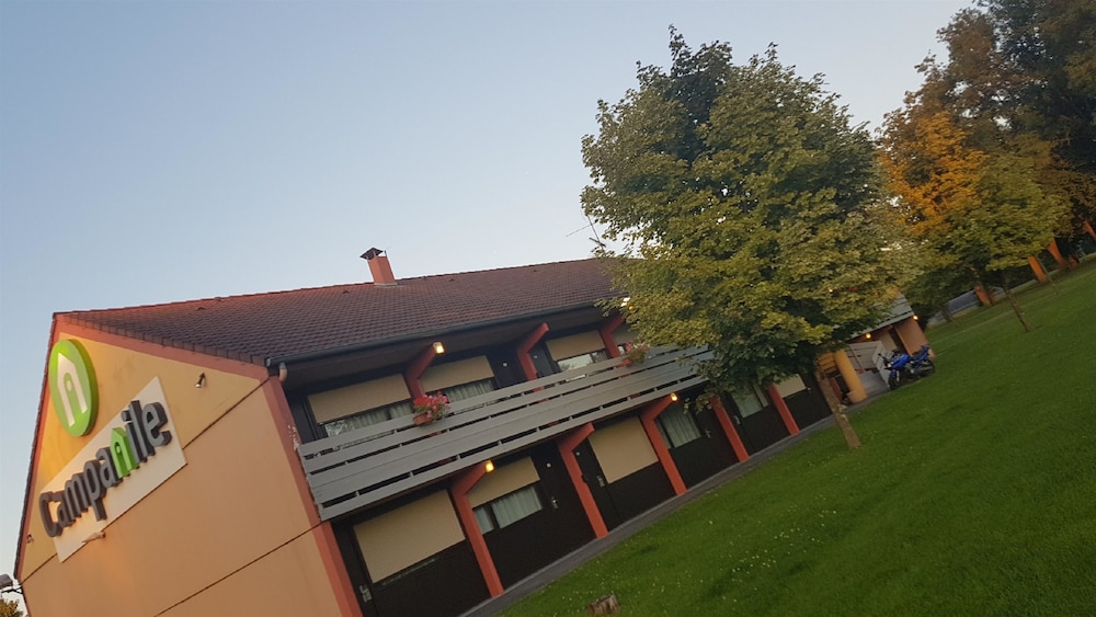 Campanile Maubeuge 5/50