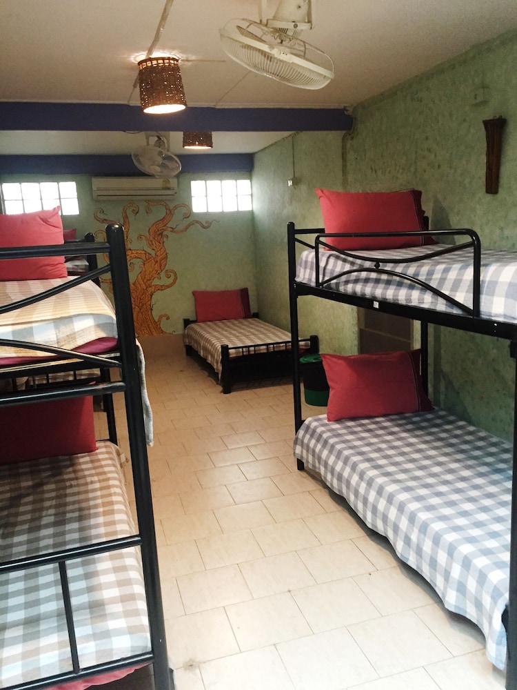 Shanti Lodge Bangkok 15/70