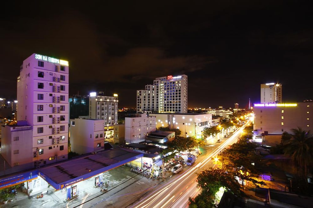 Ha Noi Blue Hotel 3/50