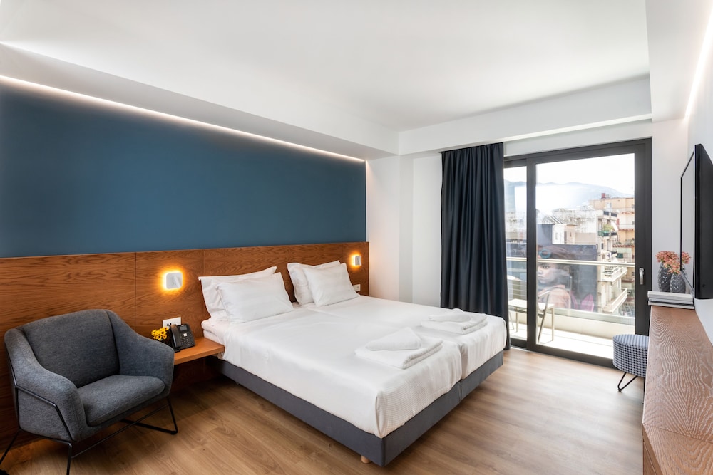 Days City Suites 17/57