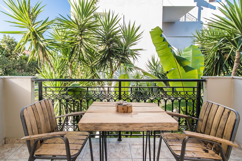 Iniohos Zante Hotel & Suites 33/50