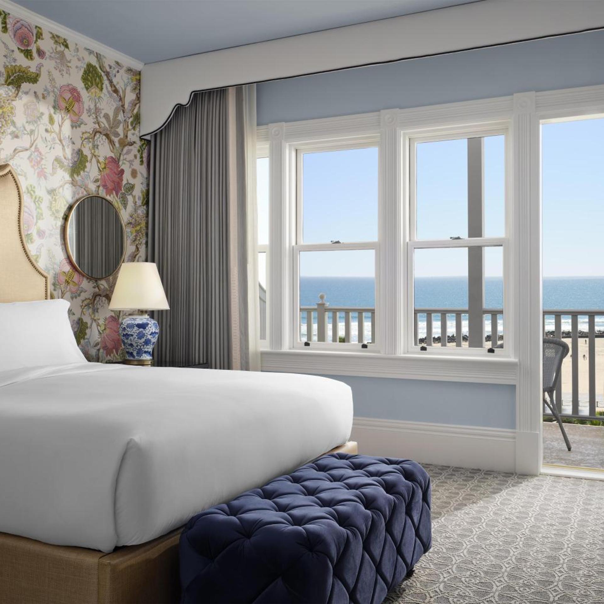 Room, King Bed, Ocean Front, Balcony