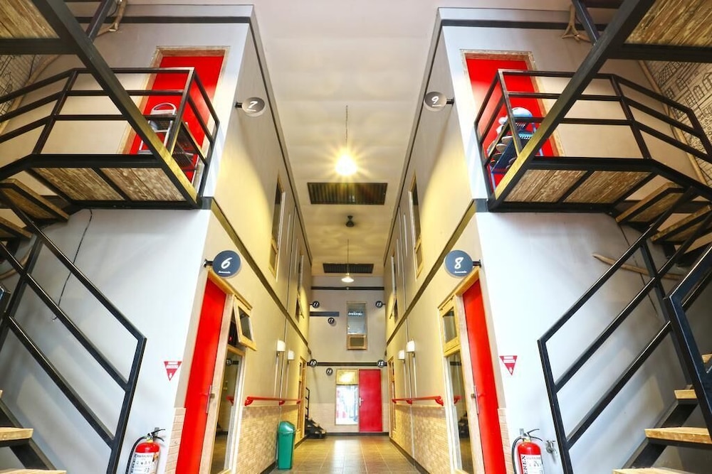 Kamariska Hostel 42/61