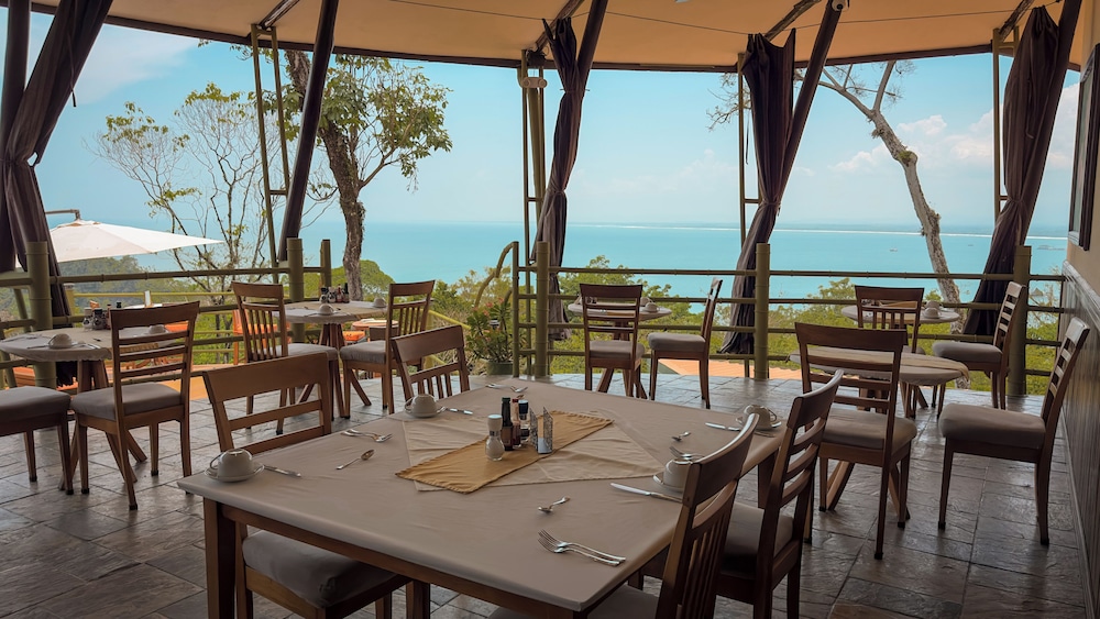 Issimo Suites Boutique Hotel Spa Adults Only 54/71