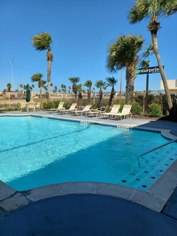 La Quinta Inn by Wyndham Corpus Christi South 20/33