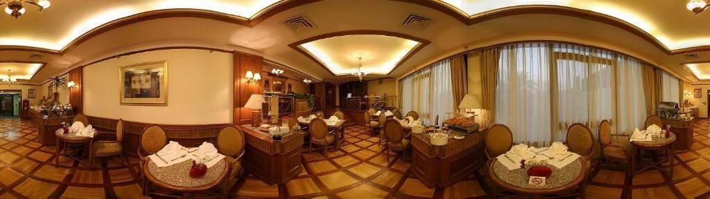 restaurant cafeteria