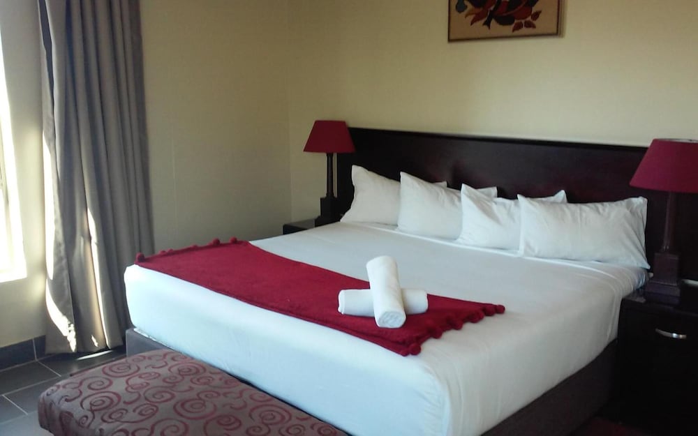 Grange Gardens Hotel 12/47