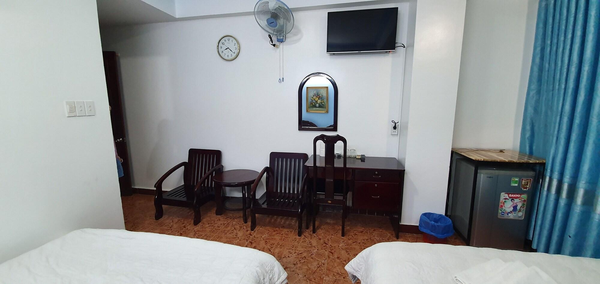 Thanh Lan Hotel 42/98
