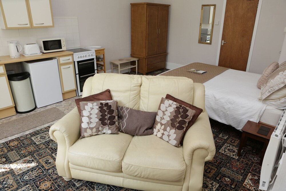 Abbey View Holiday Flats 30/48