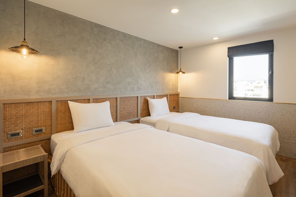 Kindness Hotel Yuanlin 22/50