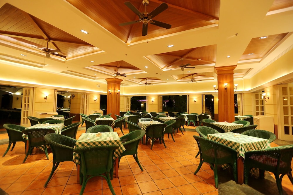 PALM BEACH RESORT AND SPA 36/48