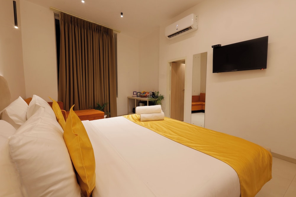 Hotel Varuna 10/46