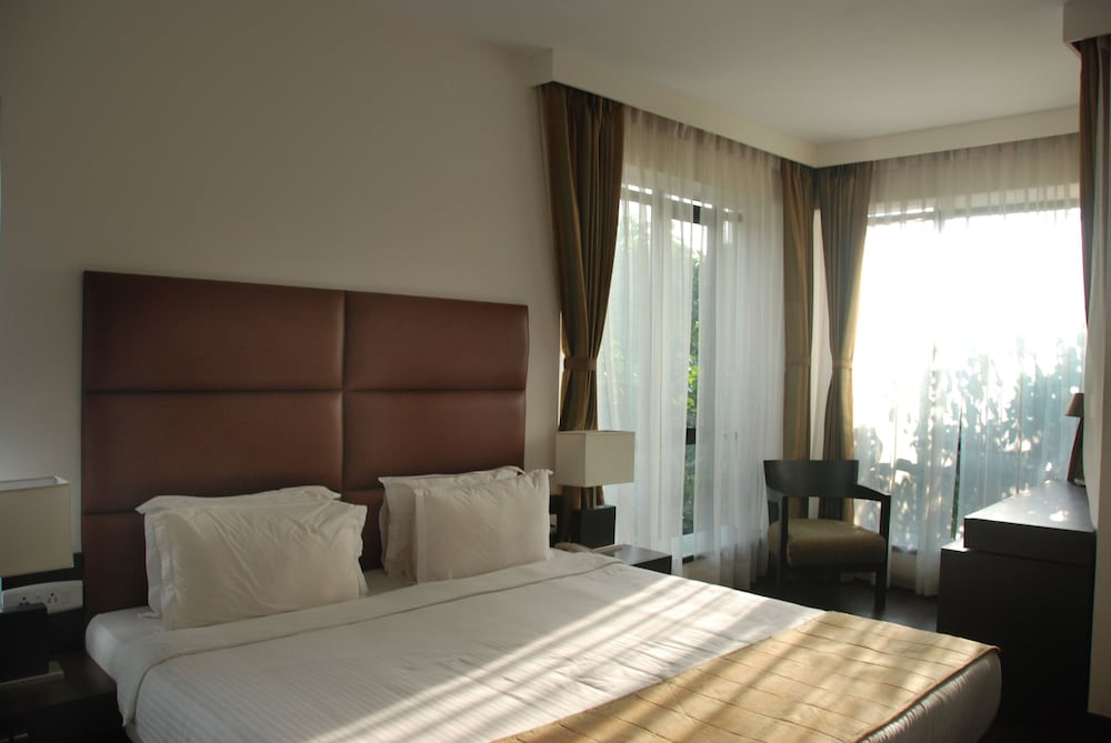 Metropole 15/50