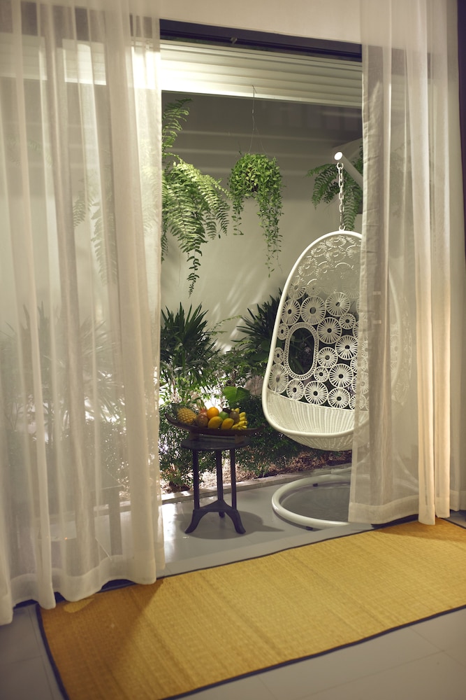 Ladear Priviledge Rooms 6/78