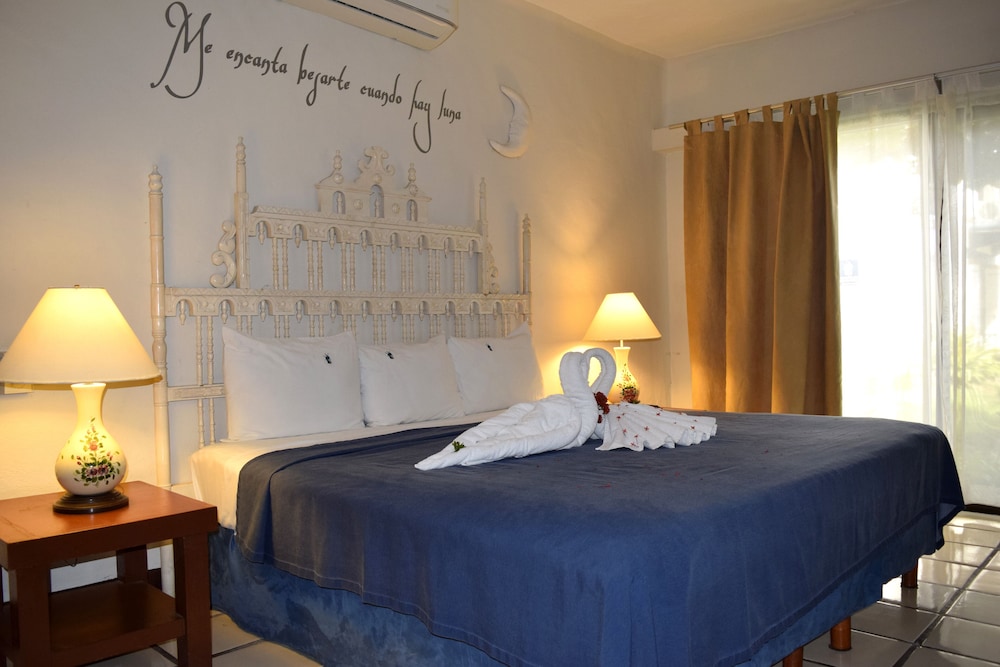 Puerto de Luna All Suites Hotel 18/63