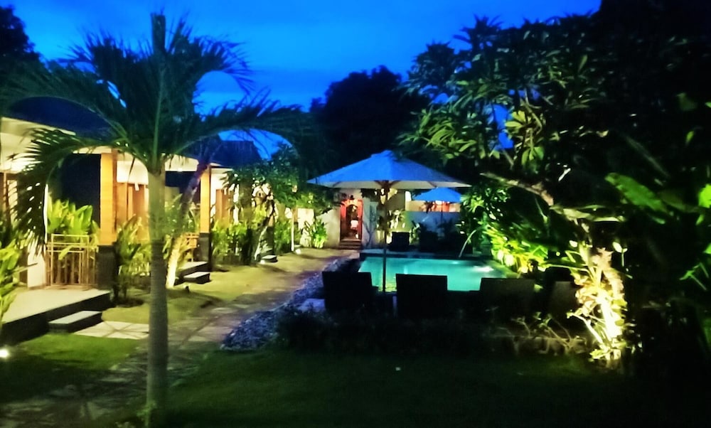 Singabu Bungalows 48/50