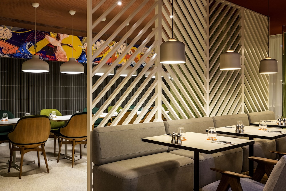 Pullman Paris Montparnasse 45/64