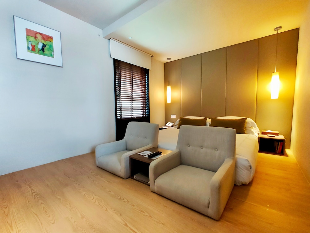 The Gaia Hotel Taipei 48/72