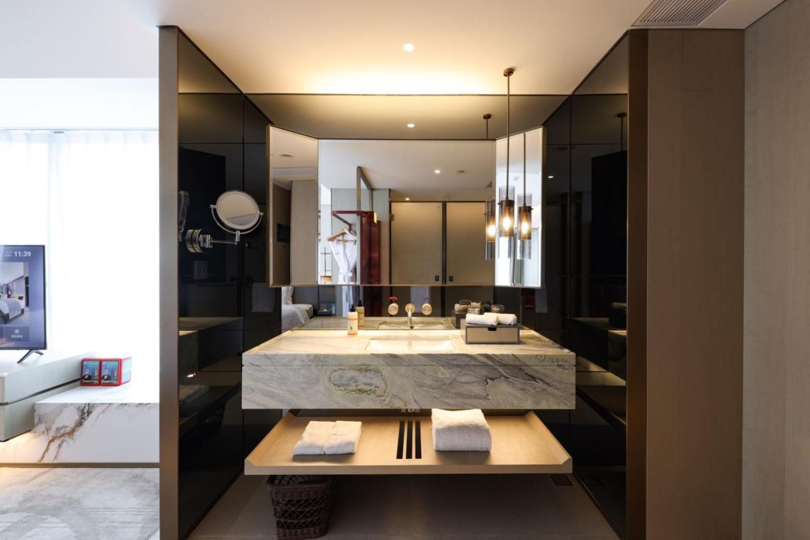 Ramada by Wyndham Foshan Danzao 9/39