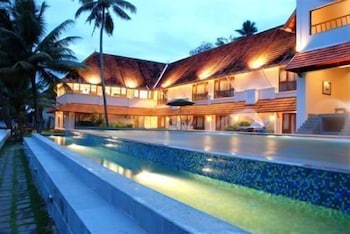 Lemon Tree Vembanad Lake Resort Muhamma 1/31